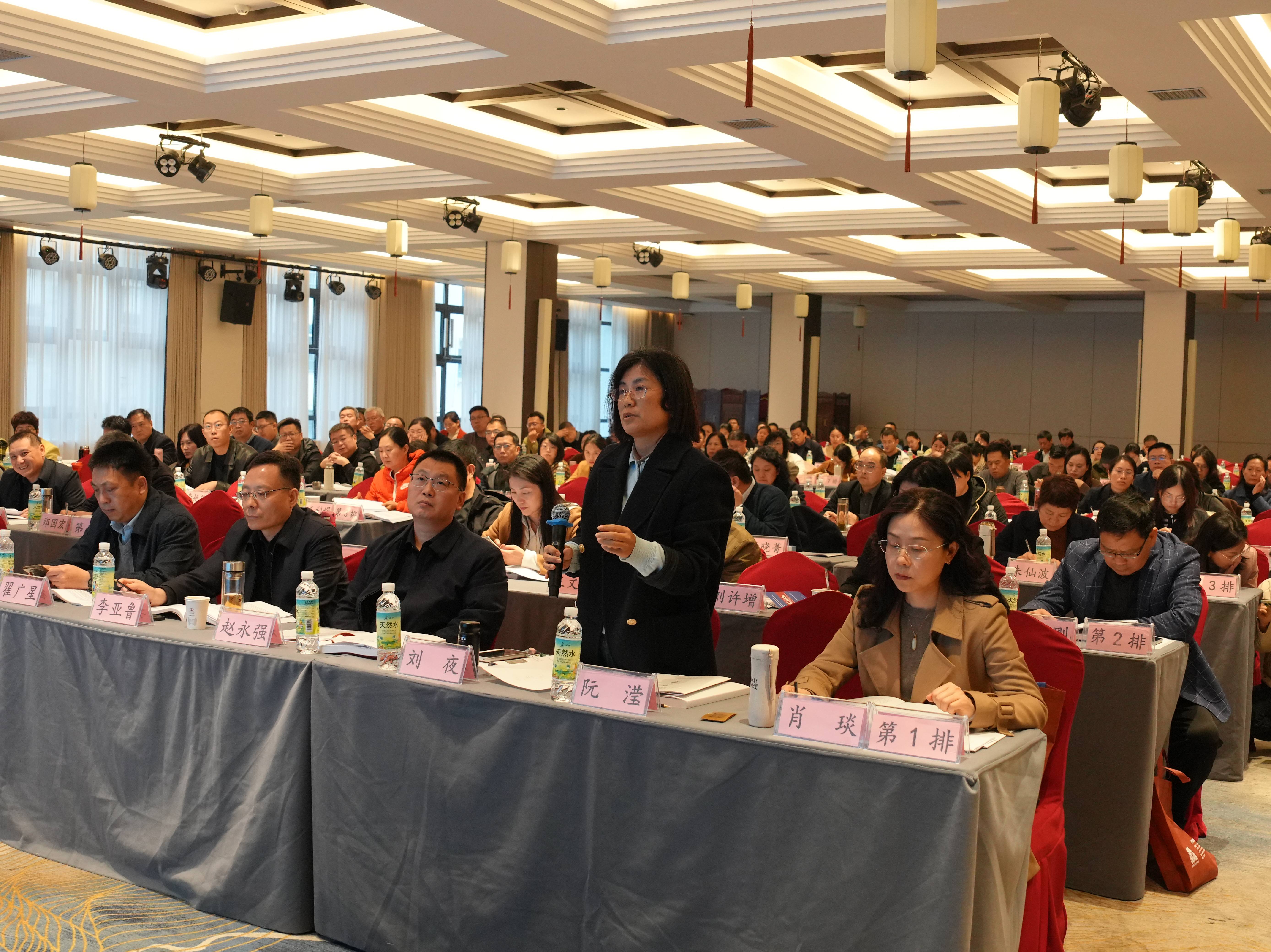 1763092041947.jpg 1763092041947.jpg